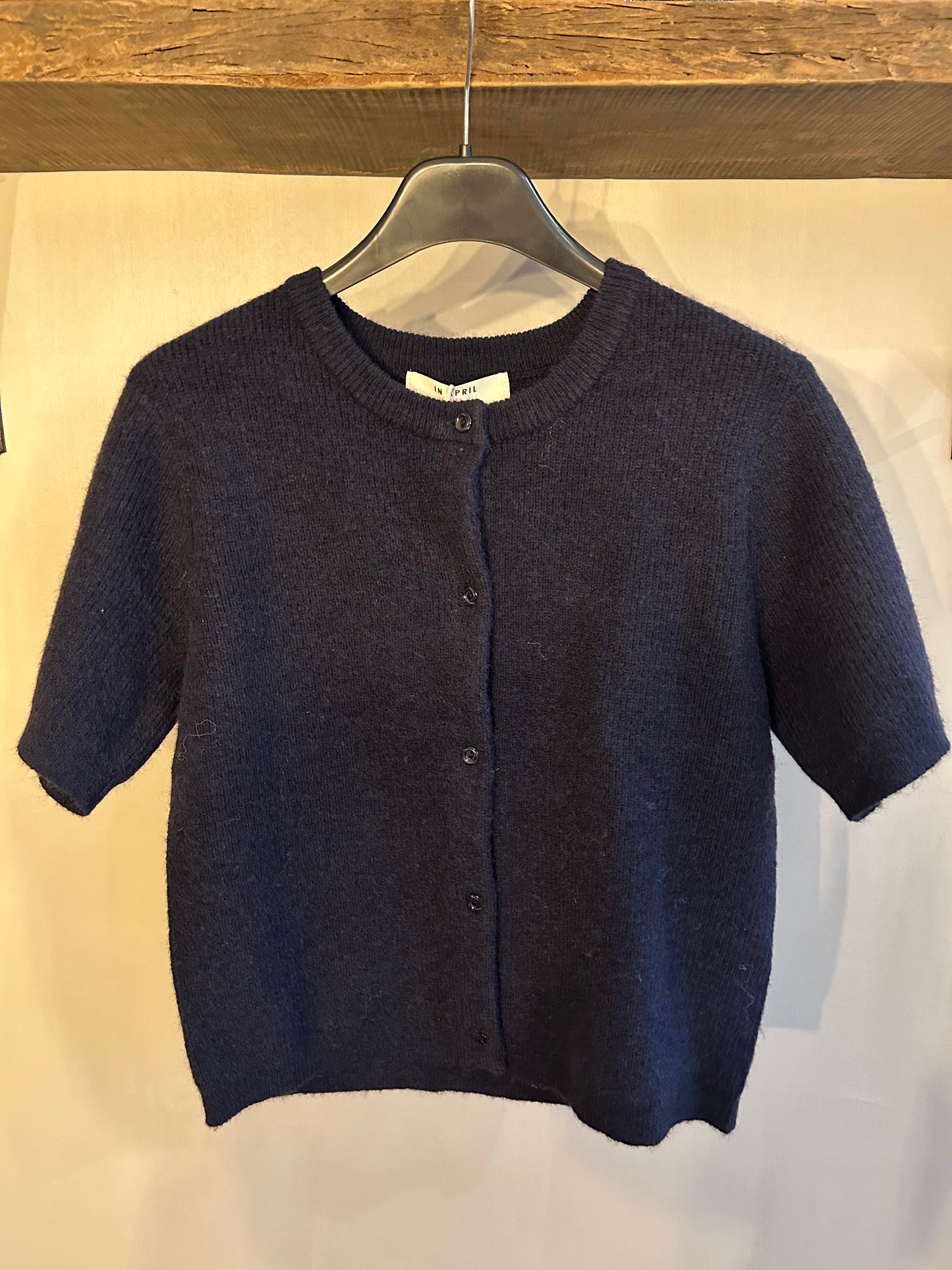 Donkerblauw vestje korte mouw