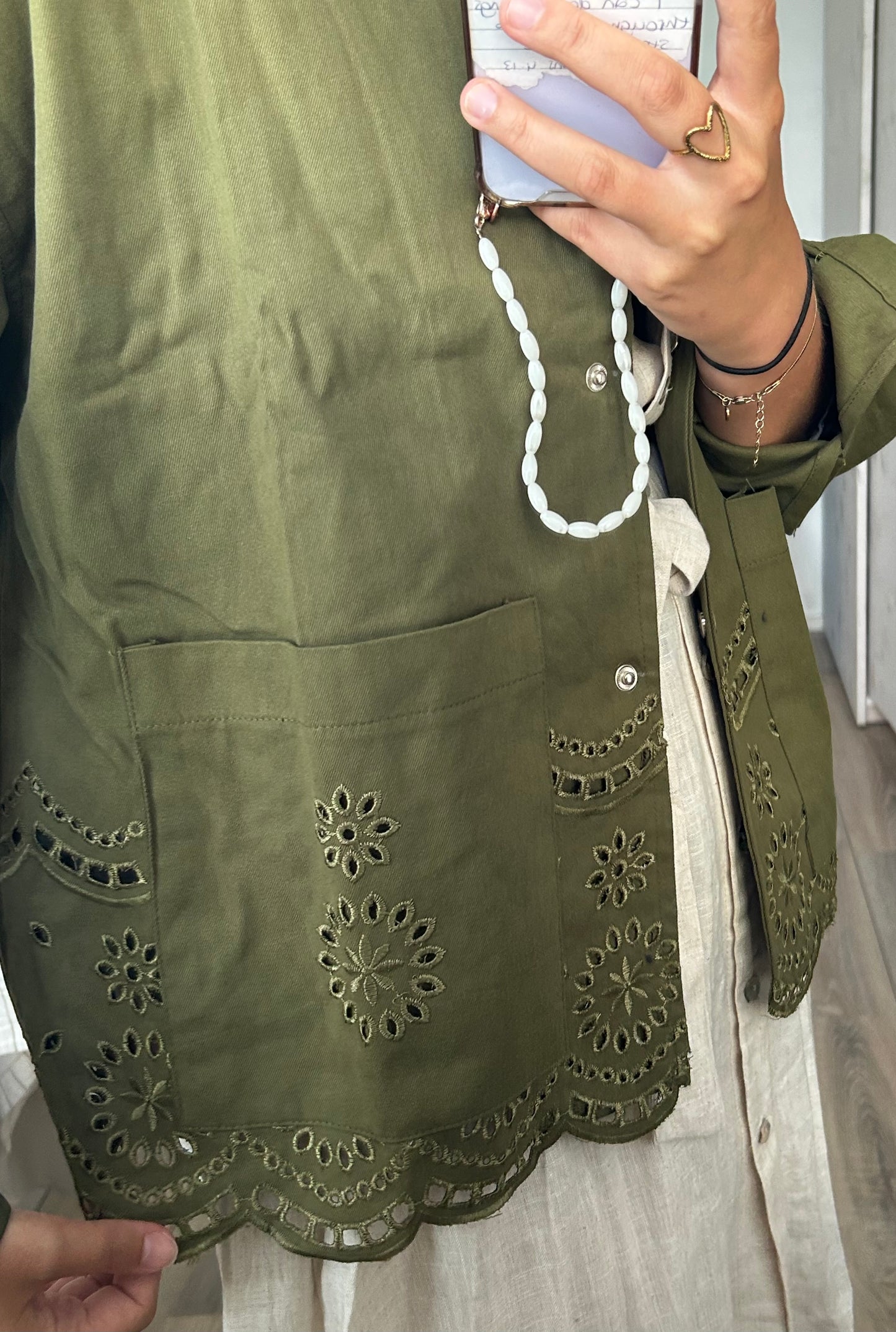 Groen broderie jasjes