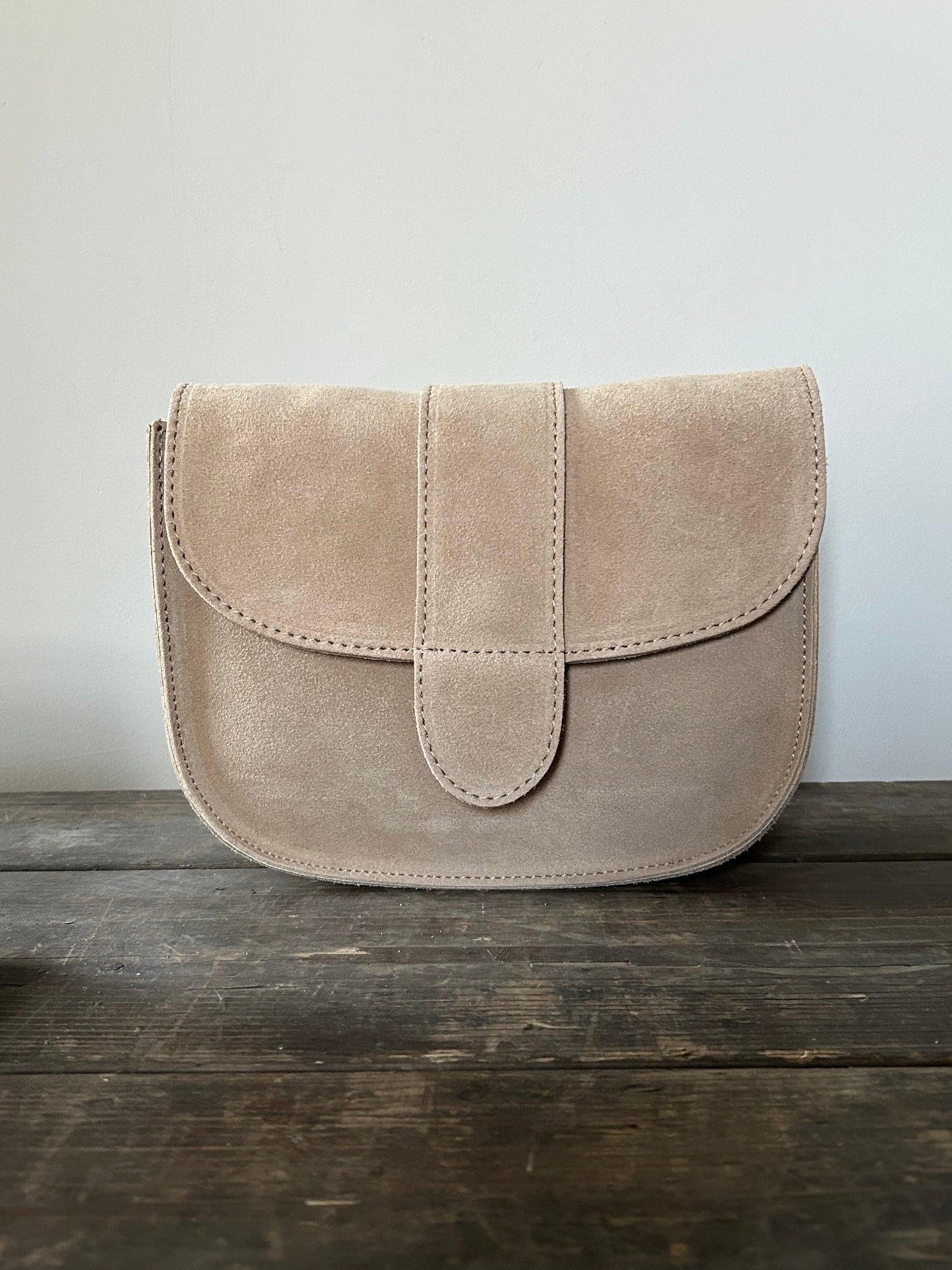 Beige suède tasje