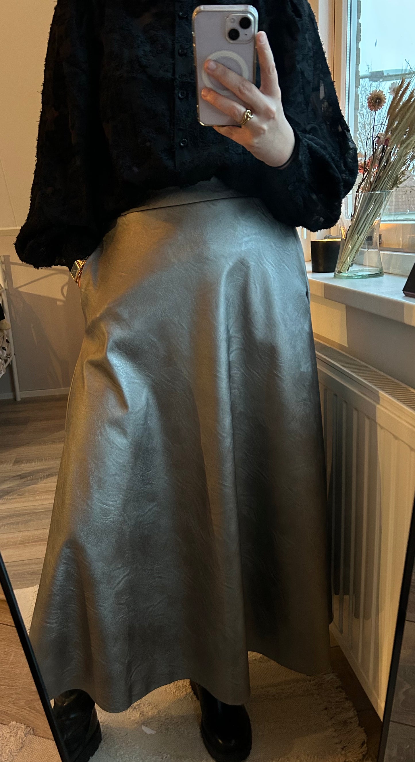 Leren rok zilver