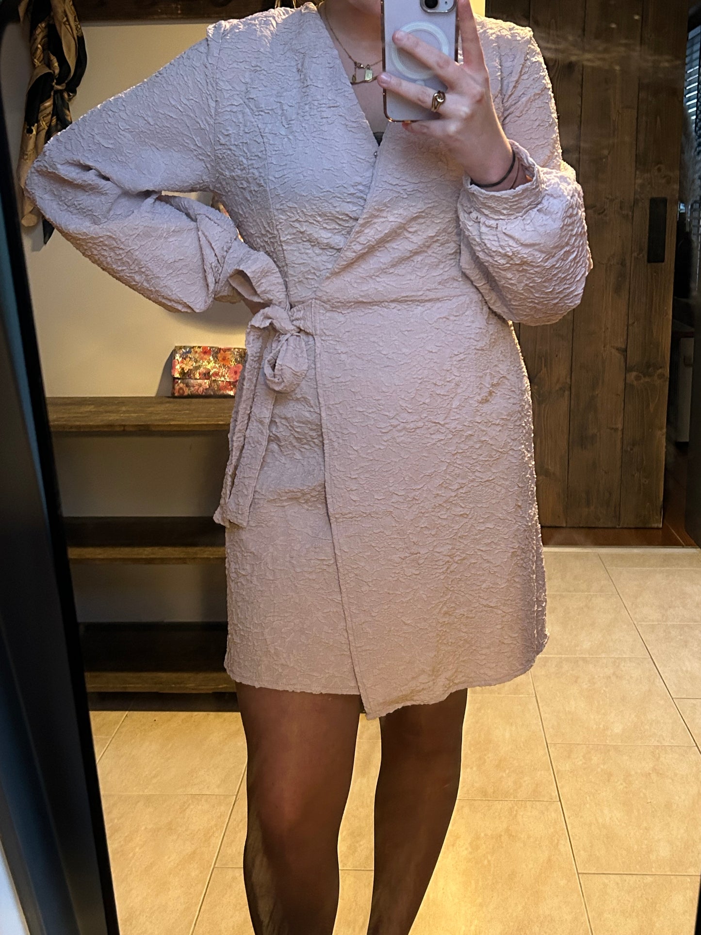 Lichtroze overslag jurkje