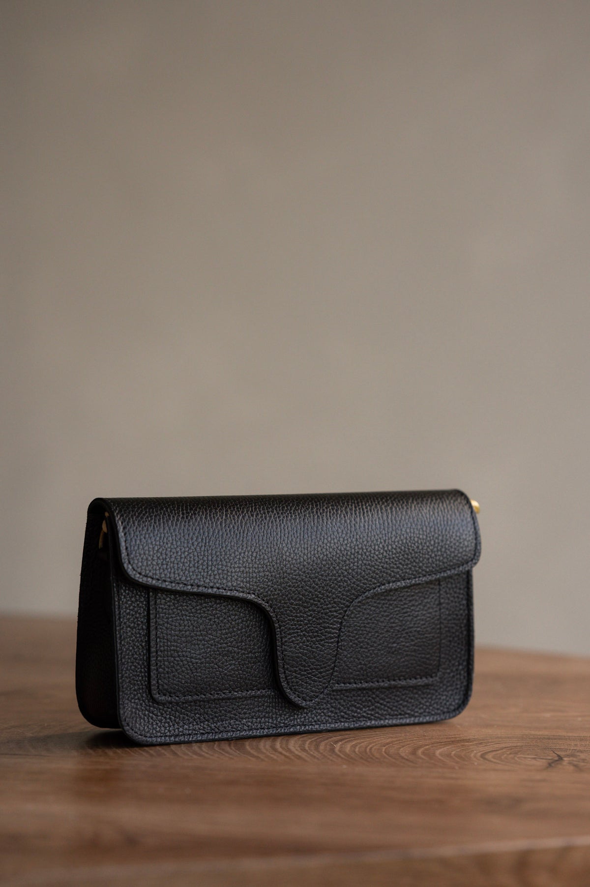 Margot classic black