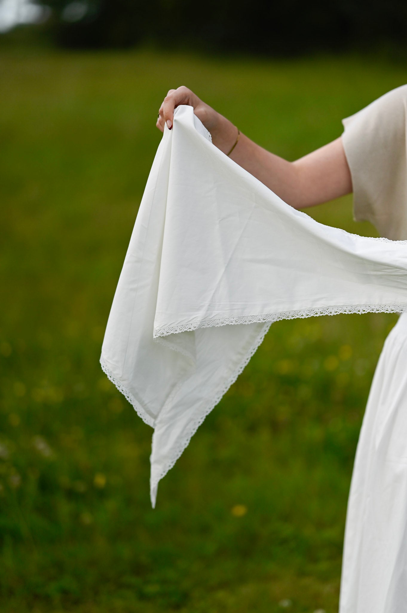 Elenza rok white