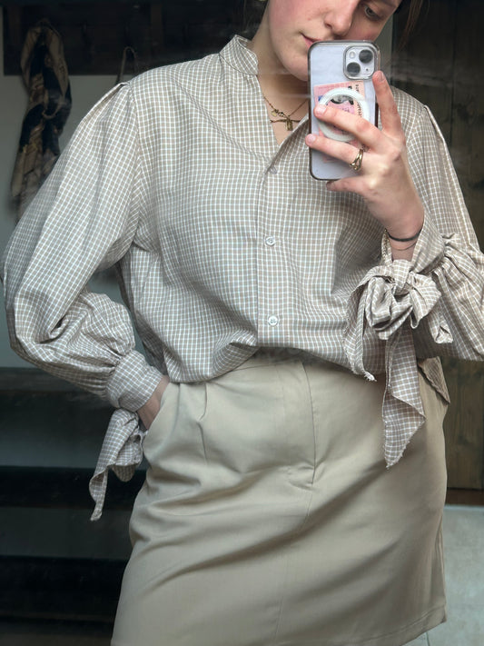 Geruite blouse met strik