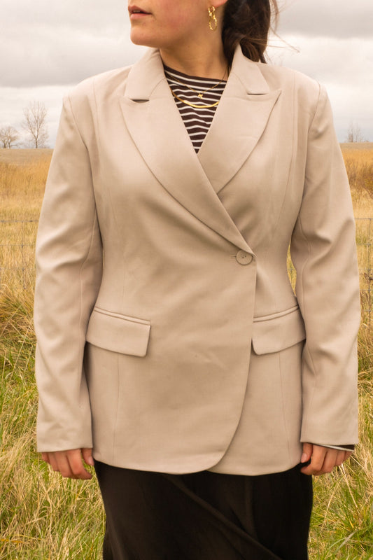 Wrap blazer beige